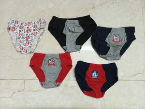 BOY'S CLOTHES BUNDLE