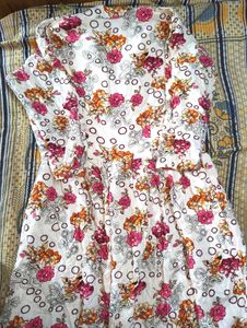 Pretty Floral Print Kurta