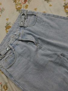 Light Wash Denim Jeans