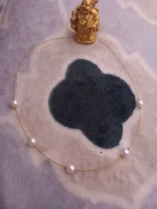 Elegant Pearl Necklace