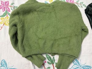 Chic Green Button-Up Cardigan