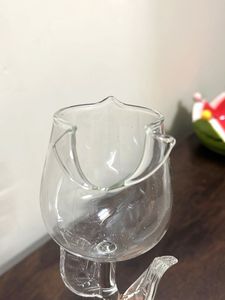 Unique Rose-Shaped Wine 🍷