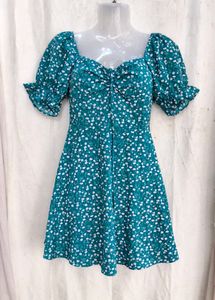 839. Chic Green Floral Puff Sleeve Dress