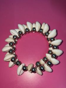 Boho Seashell & Silver Bead Bracelet
