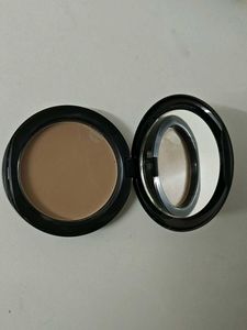 Maybelline New York Compact
