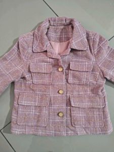 Vintage-Inspired Checkered Jacket