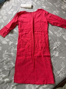 Vibrant Pink Embroidered Kurta