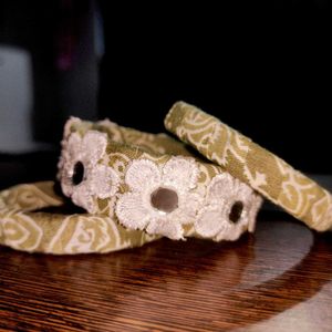 Olive Flower Bangles 🥀
