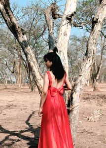 Stunning Red Evening Gown with Bow Detail