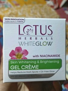 Lotus Herbals White Glow Skincare Set