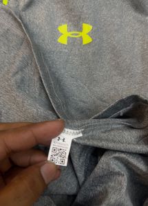 M or L size Under Armour Gray Long Sleeve