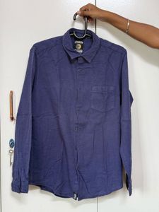 Men's Navy Blue Button-Up Shirt