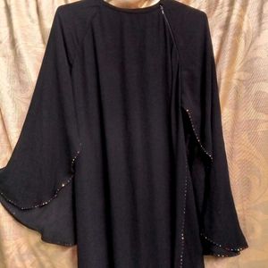 Elegant Black Abaya with Embellished Sleeves