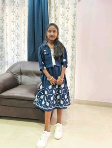 Stylish Blue Floral Dress Set