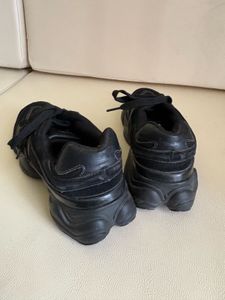 New Balance Sneakers