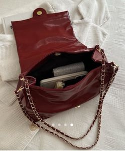 Chic Burgundy Patent Leather Shoulder Bag