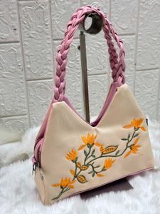 NEW ARRIVAL*HANDY+SLING Two MAIN COMPARTMENT