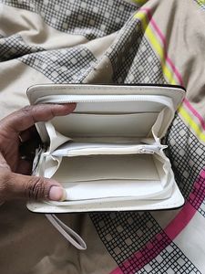 Wallet Pitty good In Condition Has Space