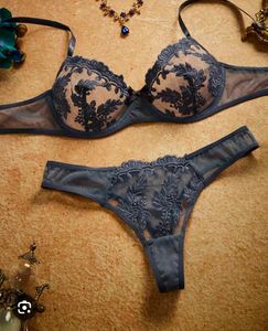 Lace Bra & Panty Set