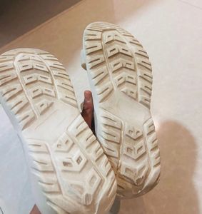 Carlton London White Sandals- Size 8