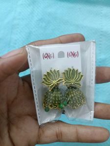 earings