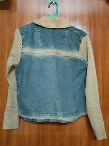 Stylish Denim Jacket with Corduroy Sleeves