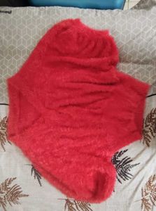Fluffy Coral Top