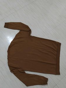 Classic Brown Long-Sleeve Crewneck T-shirt