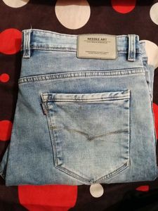 Stylish Light Wash Bootcut Jeans