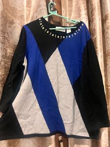 PLUS SIZE TOP(Never Worn)