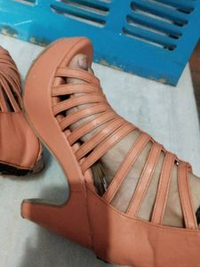 High Heels With Zip Lock