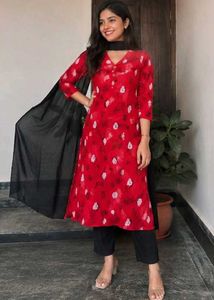 Red Floral Kurta Set