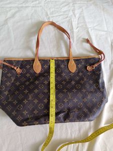 Louis Vuitton Monogram Speedy Bag