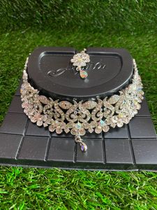 Heavy AD Necklace With Maangtika And Earrings