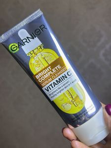 Garnier Bright Complete Serum Cleanser