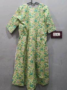 Feeding Top With Both Side Zips