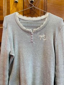 Cute Long Sleeve Lace Trim Top