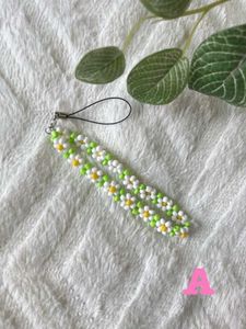 Daisy Beaded Phone Charm Strap🍀