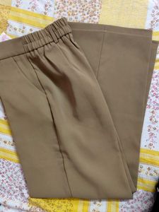 Stylish parallel pants Trousers