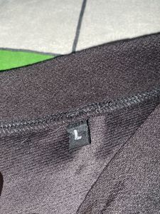Black Cropped Top (size l) never worn