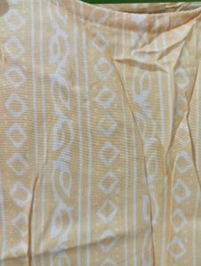 Stylish Sleeveless Cream Kurta