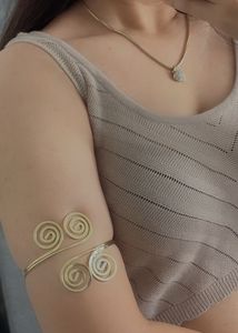 Elegant Arm Cuff Bracelet (any1)