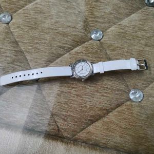 Classic White Leather Strap Watch