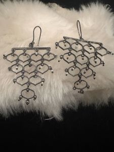 Jali pearl layered drop earrings