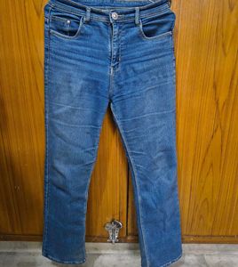 Straight fit & High waist jeans
