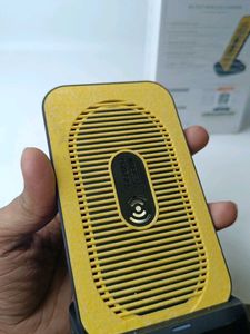 Wireless Phone Charger Stand good quality working