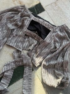 Stylish Patterned Top
