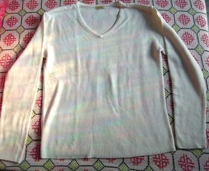 White V-neck Sweater For Women