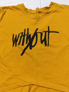 Women's Crop Tshirt..