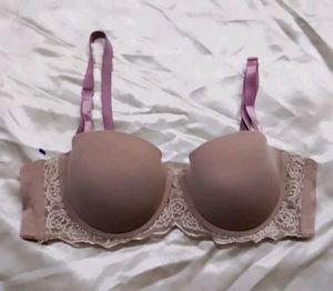 m  Bra